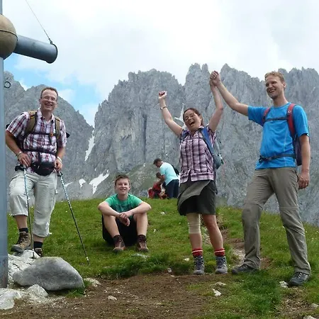 Anita * Βέστεντορφ