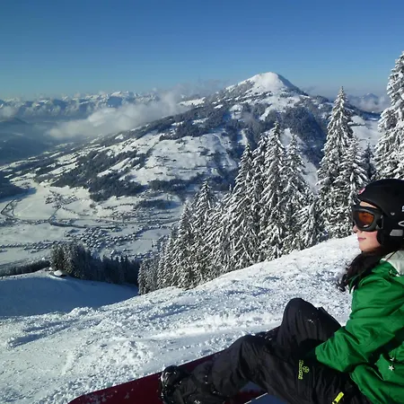 Anita * Βέστεντορφ