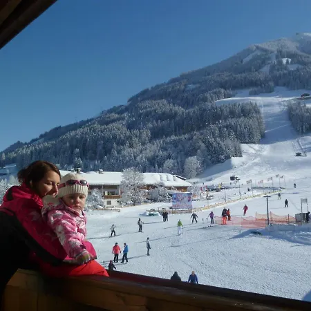 Anita * Βέστεντορφ